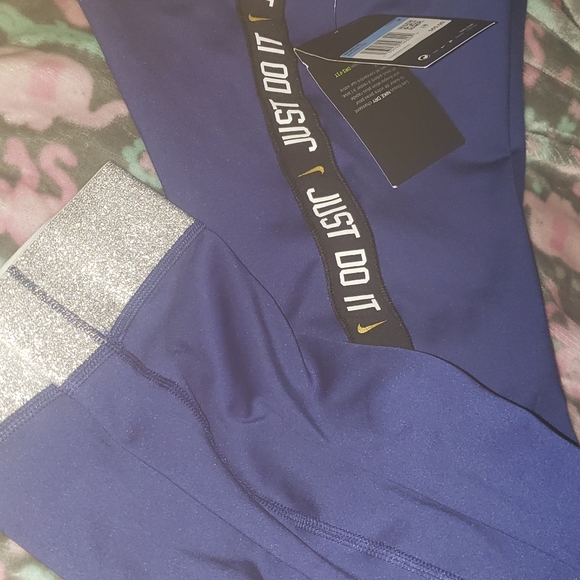 Nike Leggins - Picture 8 of 8
